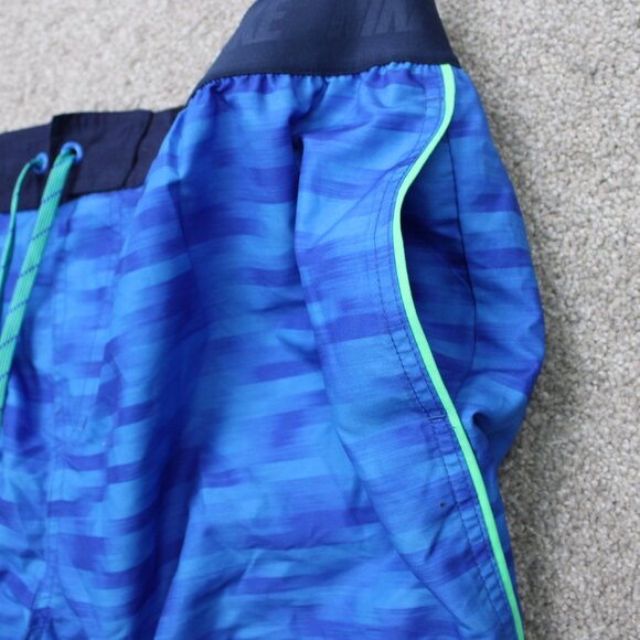 Nike Swim Board Shorts NWT Mens 2XL XXL Blue Geometric Mesh Lined Drawstring - Picture 9 of 15